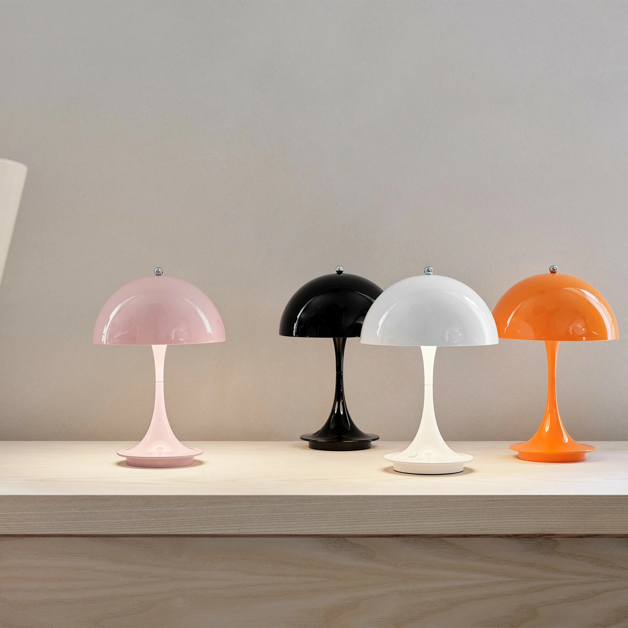 Louis Poulsen Panthella Portable LED Akkuleuchte Metall 10 Louis Poulsen Panthella Portable LED Akkuleuchte Metall – Bild 9