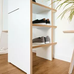 Tojo Angeber Garderobe -Möbel Verkaufsgeschäft none 2000x2000 ID2044838 89122644d2ed0734896c34dc8300a602