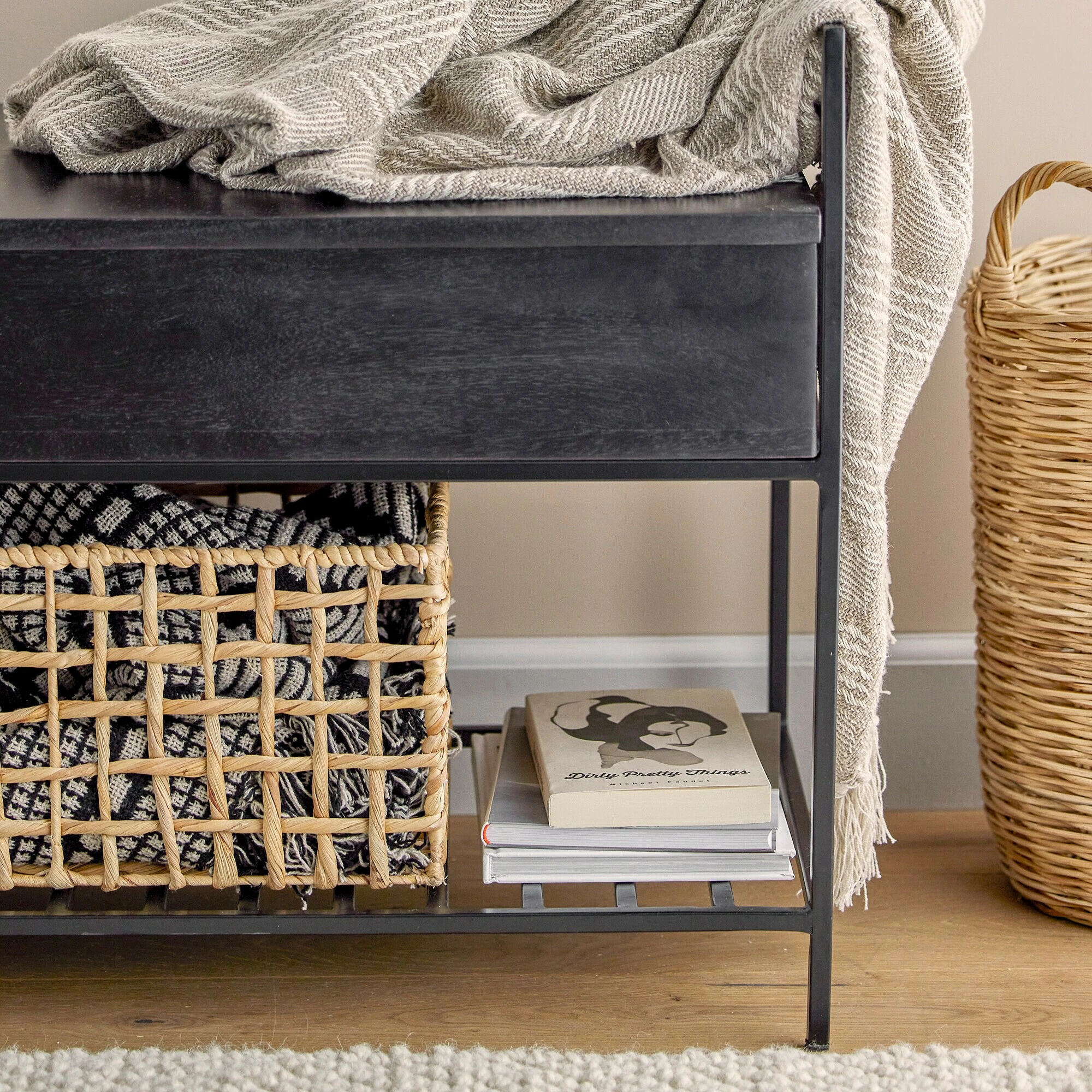 Bloomingville Abelone Bank Mit Stauraum 4 Bloomingville Abelone Bank Mit Stauraum – Bild 2