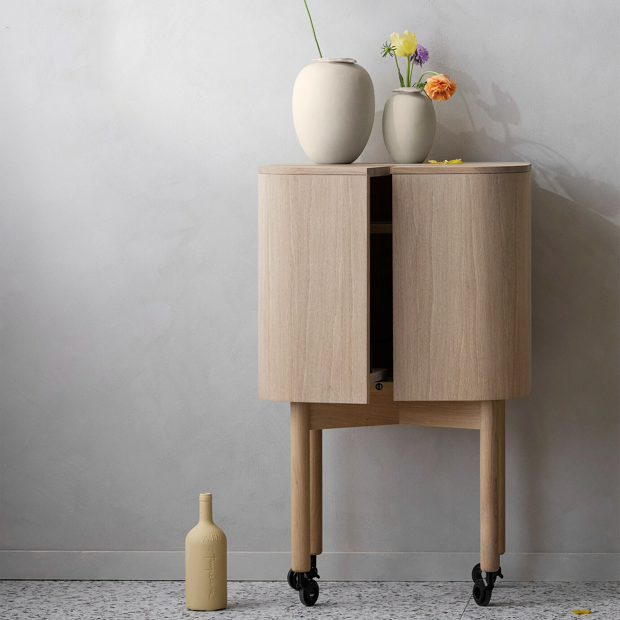 Northern Loud Barwagen 5 Northern Loud Barwagen – Bild 3